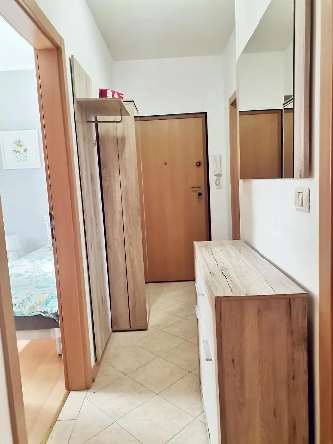 Ferienwohnung Apartament Dia Ližnjan 0*,